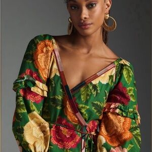 SOLD ✨Farm Rio Puff Sleeve Wrap Top Medium